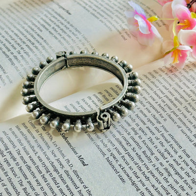 Antique Handcrafted Kada Bangles