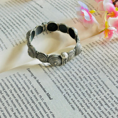 Boho Vintage Chakra Dome Single Kada