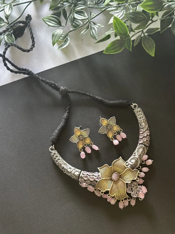 Cherriscope Elegant Dual Tone Brass Choker Set
