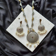 Dual-Tone Silver Necklace - Cherriscope