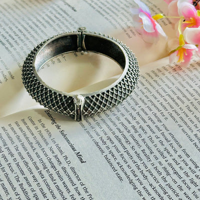 Boho Vintage Silver Bracelet for Women – Buy Now