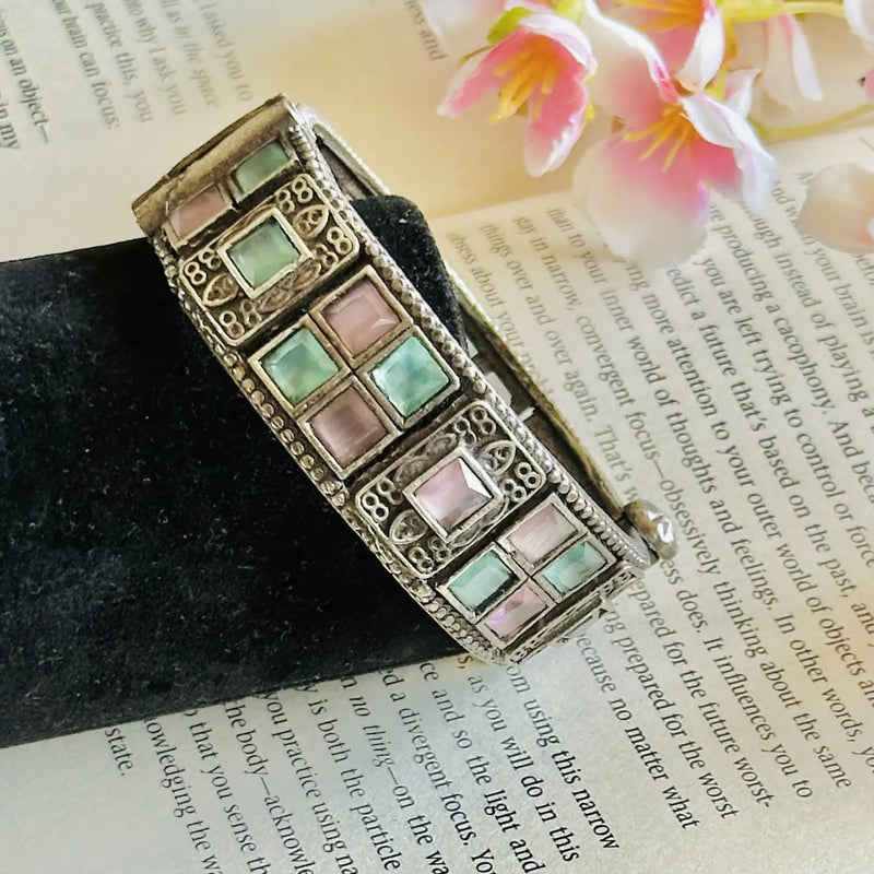 Synthetic Stone Oxidized Brass Openable Bangle