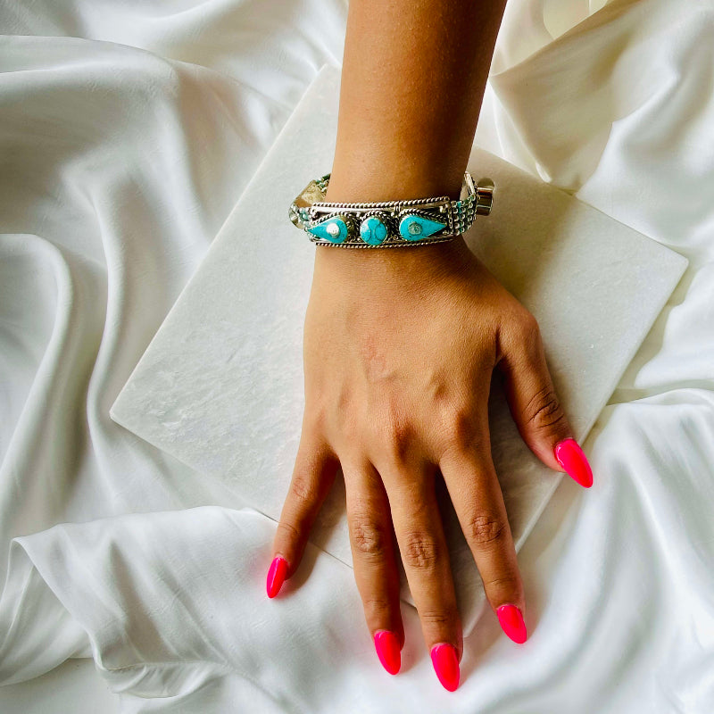 Turquoise Tibetan blue Silver Bracelet 